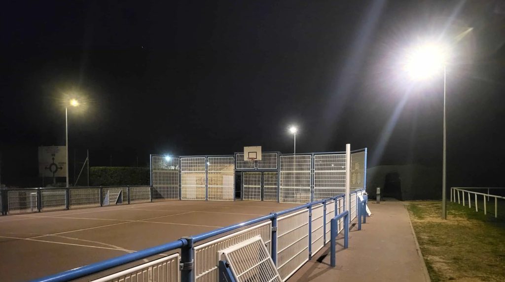 Lightgogo 4 Solar Street Lights for Sustainable Urban Lighting